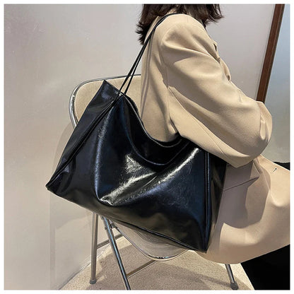 Cherie Large Capacity vegan Leather Bag