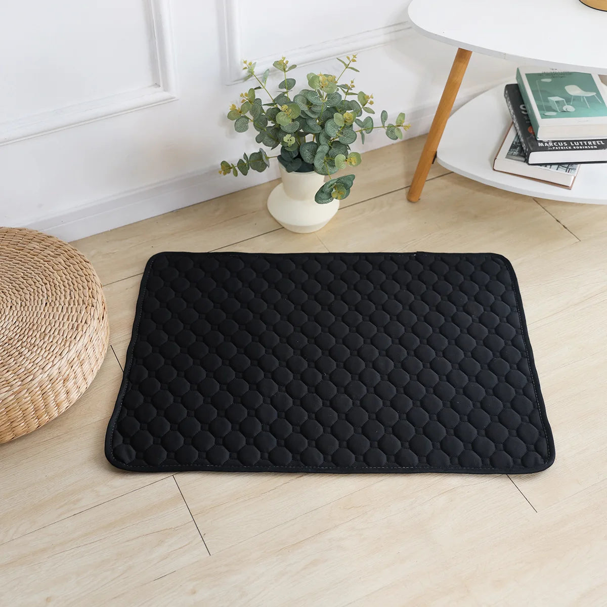 Dog Urine Pads Washable Reusable Anti Slip Pet Pee Pad Puppy Training Pad Pet Bed for Car Seat Cover Pet Supplies