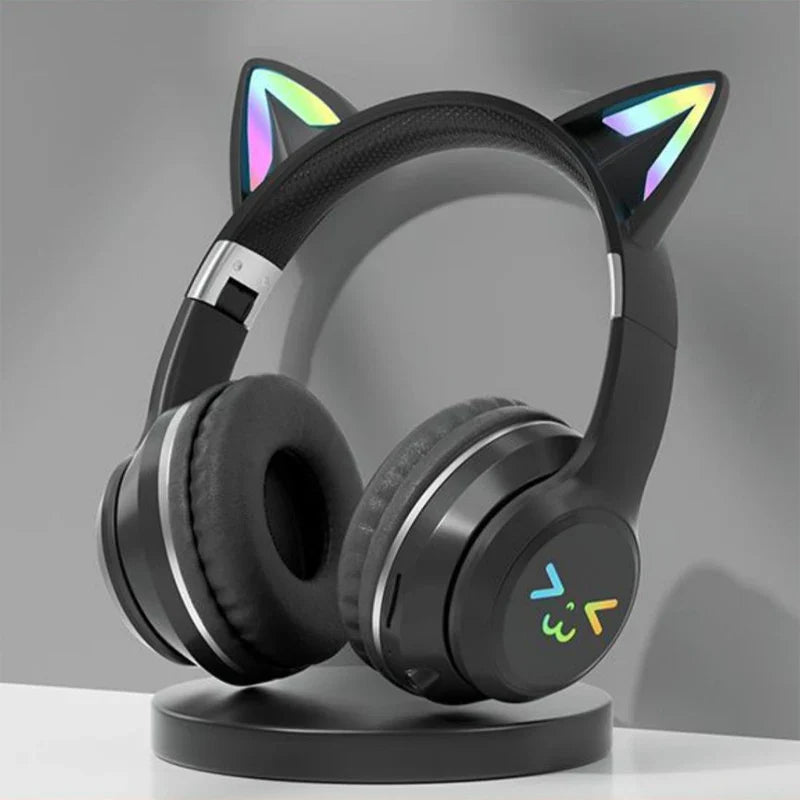 Cat's Ears Smiling Face RGB Headphones – Cute & Colorful Audio Fun