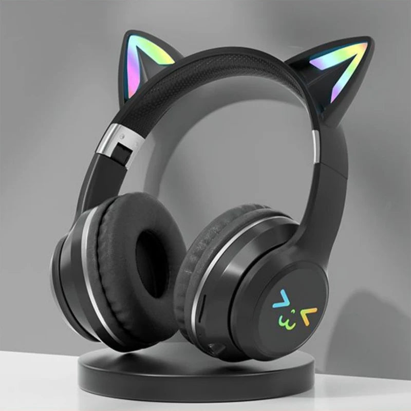 Cat's Ears Smiling Face RGB Headphones – Cute & Colorful Audio Fun