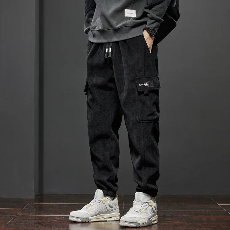 Urban Streetwear Cargo Pants for Men & Women – 2025 Trendy Style