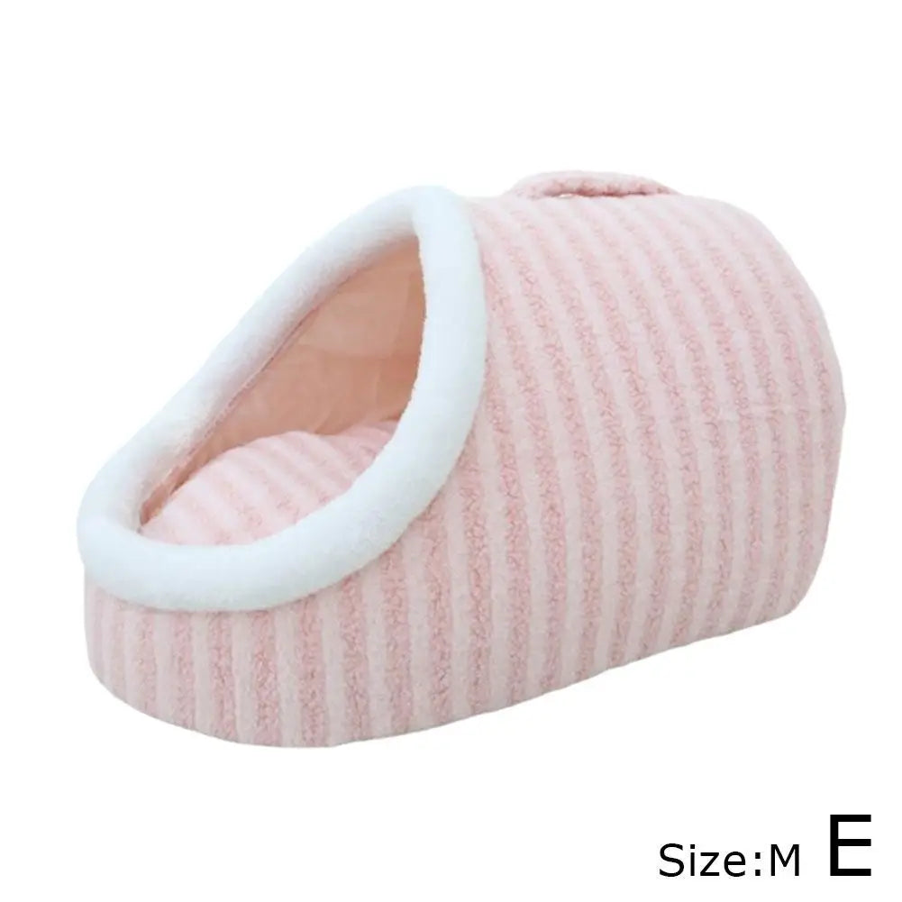 SnuggleNest: The Ultimate Cozy Hideaway Pet Bed for Comfort & Security