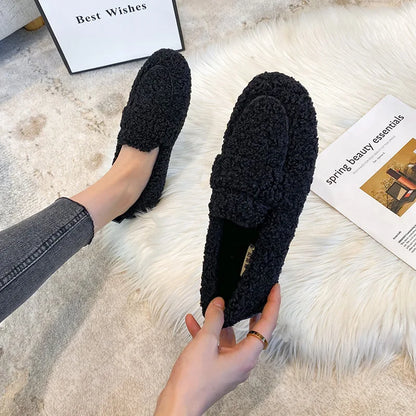 Ember's Cozy Curly Lambwool Loafers