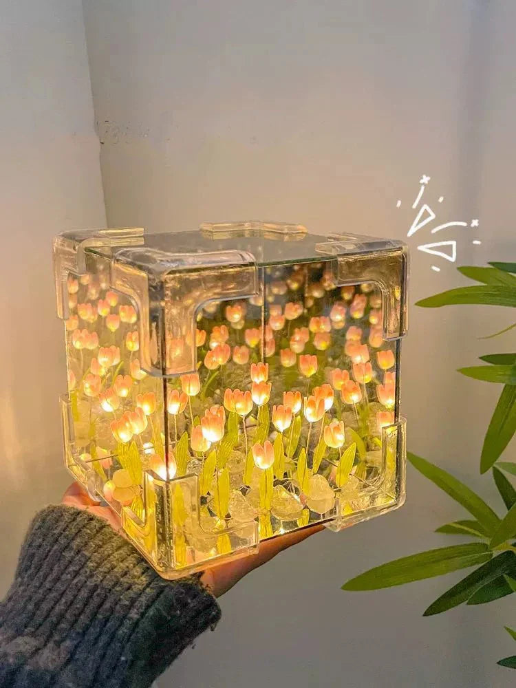 Tulip Flower Cube