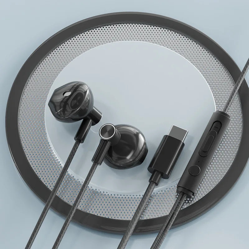 Type-C In-Ear Wired Karaoke Headphones 3.5mm Stereo Music Earbud Handfree Headset Earphones with Mic