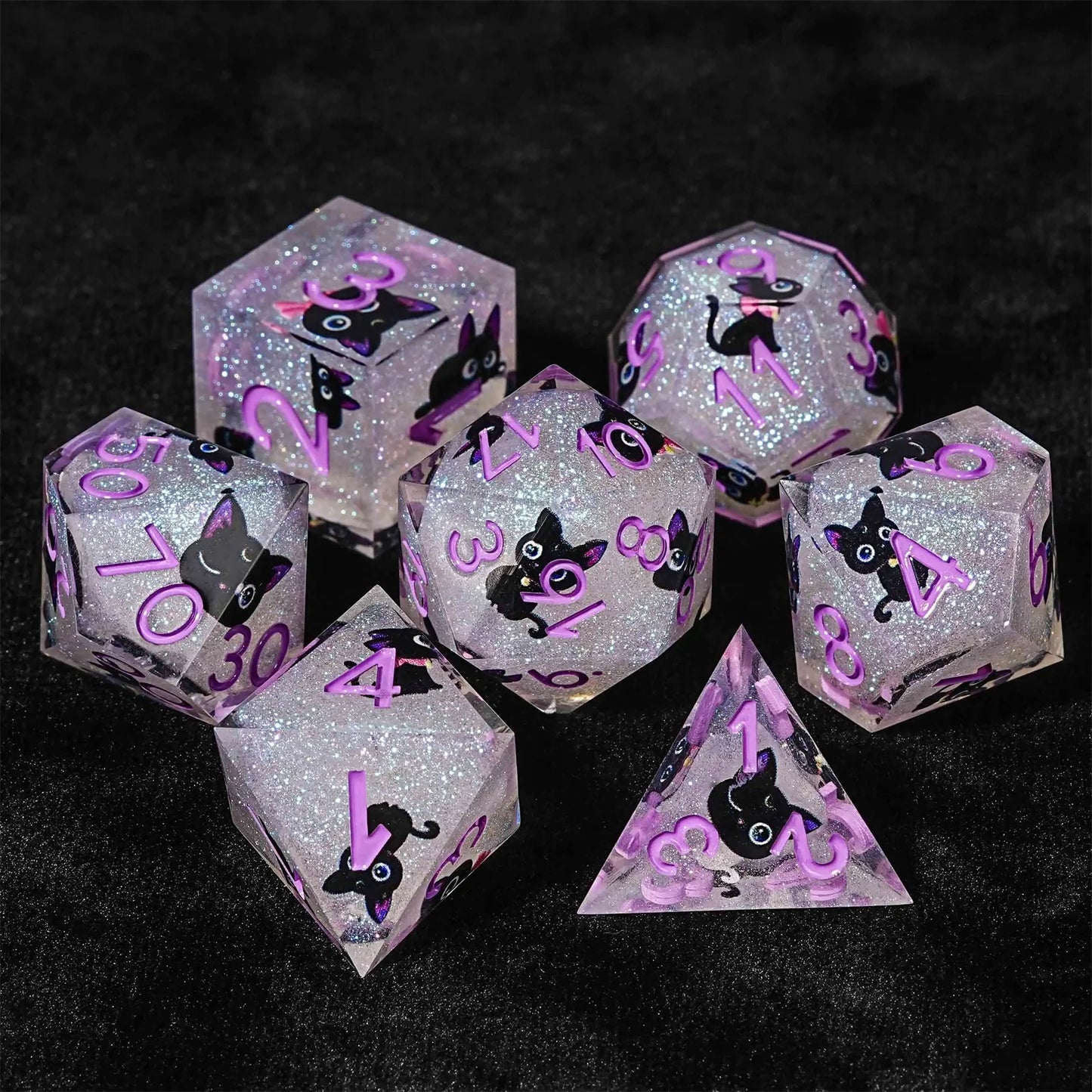 1-7pcs DND Milk White Solid Resin Black Kitten Smile Cat Dice Set Multi-sided Polyhedral Dice for D&D COC Role RPG Table Game