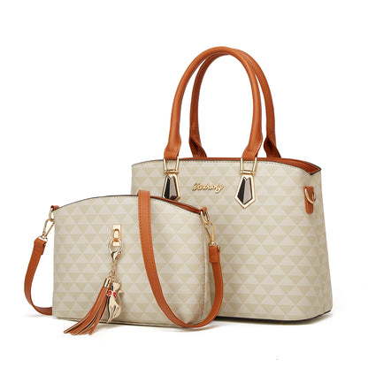 Liame - Women's Lightweight Gym Duffle Bag