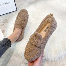 Ember's Cozy Curly Lambwool Loafers