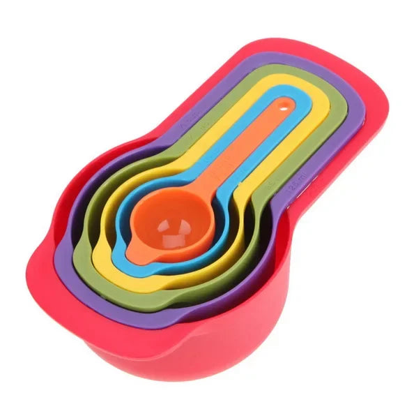 A Full Set of Measuring Cups & Spoons for Kitchen