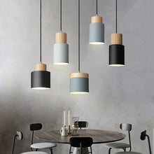Simple wire chandelier for modern and stylish home interiors