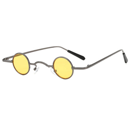 Round retro sunglasses