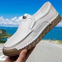 Men's casual leather shoes