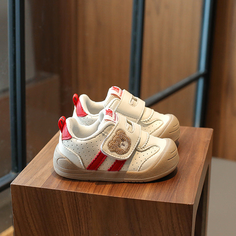 Infant soft sole shoes