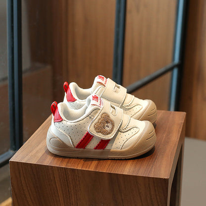 Infant soft sole shoes