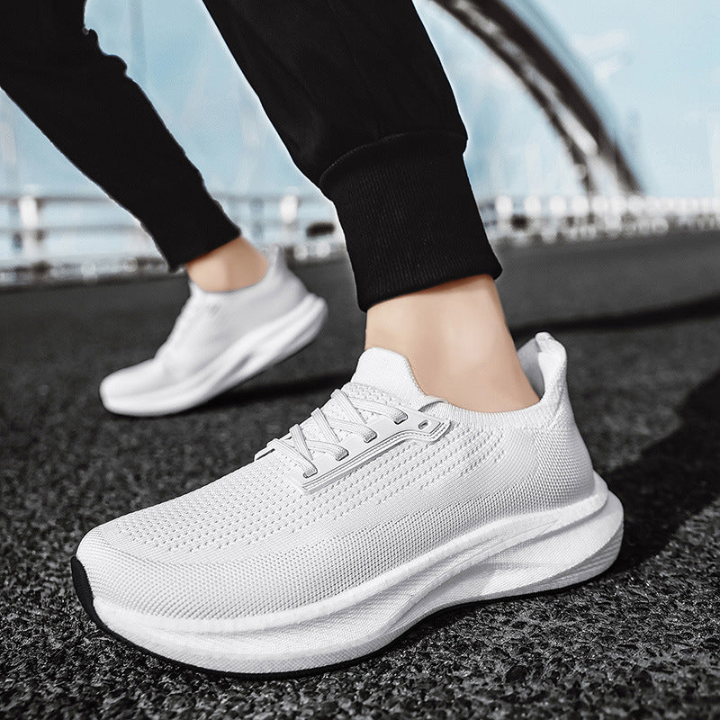 Wide toe casual sneakers
