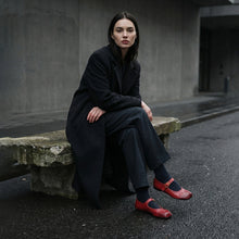 Women leather Tabi flats