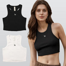 Women's seamless sports bra for yoga and gym workouts