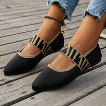 "Woven pointed flat shoes for women with stylish pointed toe design"


