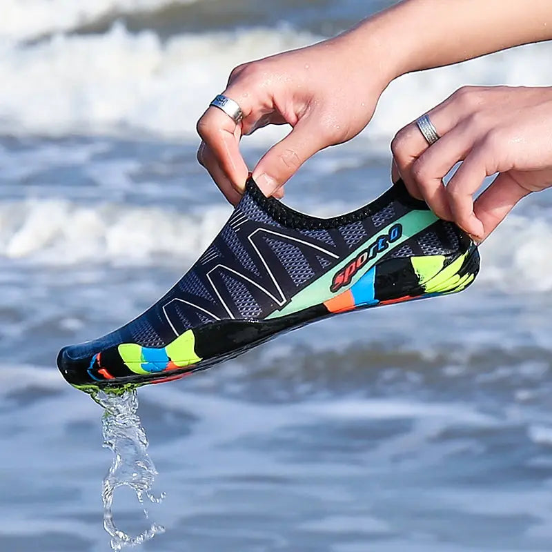 Unisex Quick Dry Aqua Shoes for Swimming and Beach Activities


