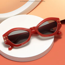 women-cat-eye-uv400-sunglasses-front-view