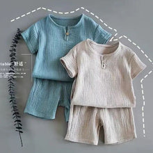 Baby summer suit for boys and girls with soft cotton short-sleeved design

