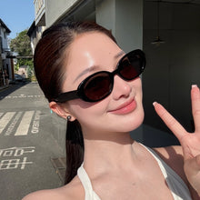 women-star-studded-oval-frame-sunglasses