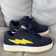 Lightweight women's lightning board shoes - rubber sole casual sneakers side view