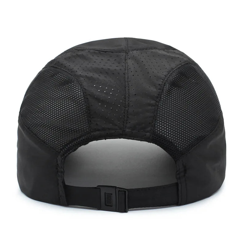 Quick Drying Adjustable Baseball Cap with Breathable Mesh and Sun Protection for Outdoor Sports
