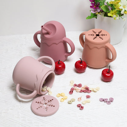 Silicone no spill cup for kids with two-in-one spill proof design

