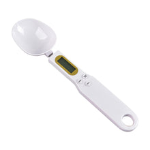 Digital measuring spoon scale with LCD display for precise ingredient measurements in cooking and baking

