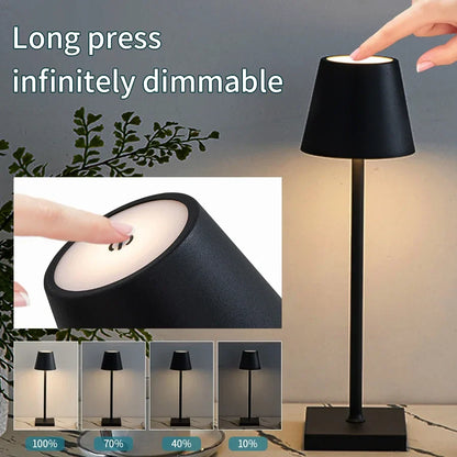 LED Stolní Lampa with touch control glowing on a restaurant table