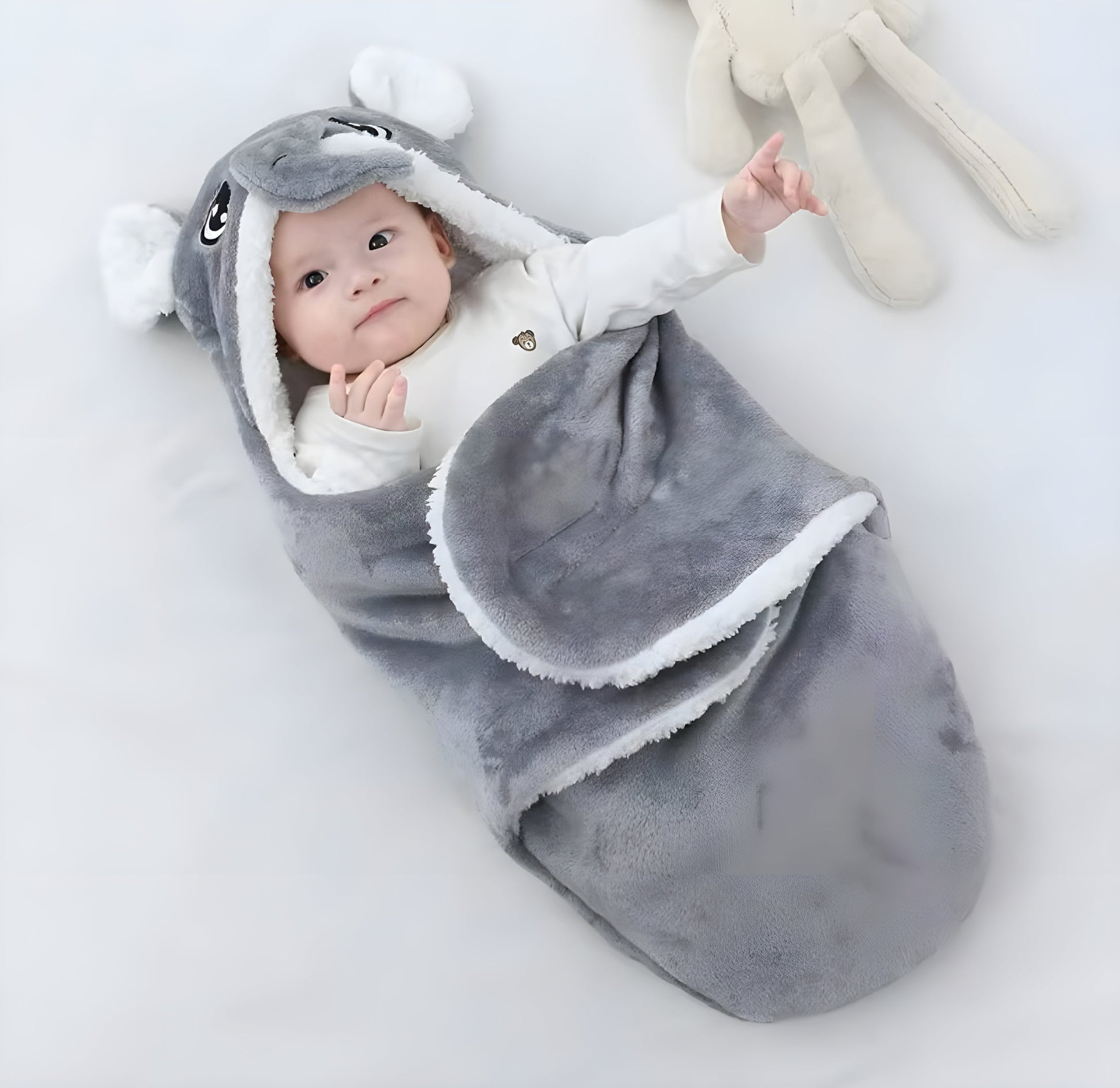Soft and breathable newborn baby sleeping bag for safe infant sleep

