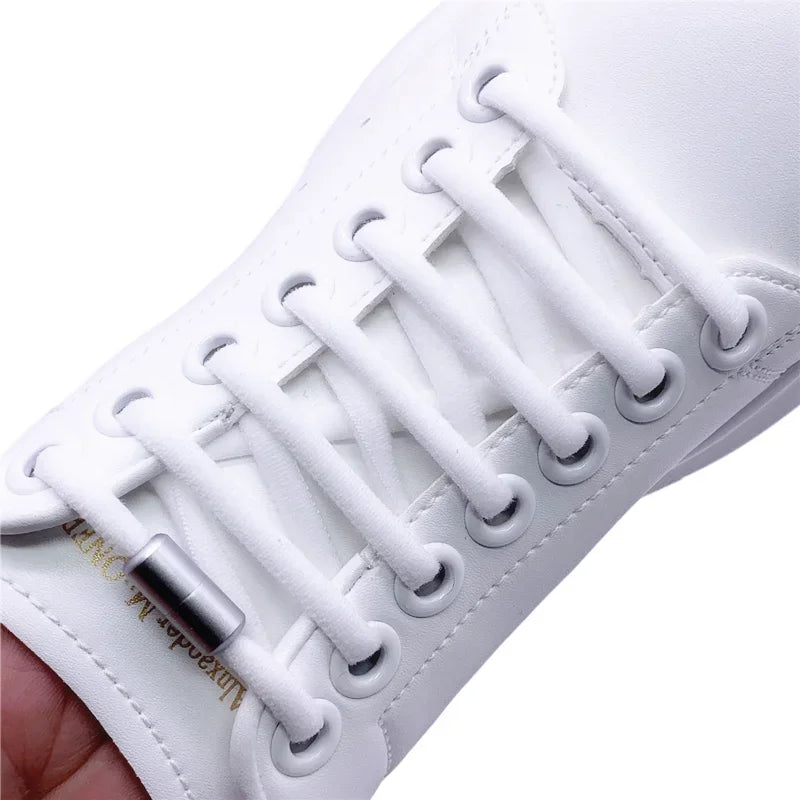 Elastic Lazy Shoelaces in black for sneakers and flats with secure lock system