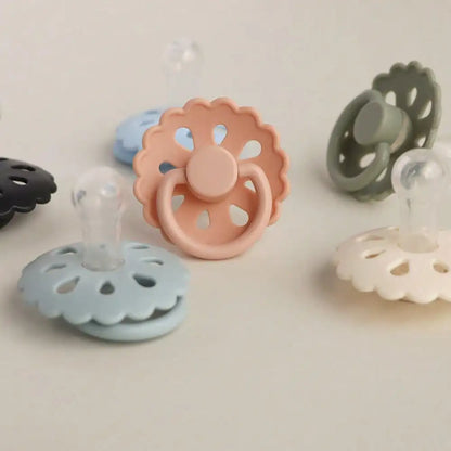 Portable baby pacifier with cover for travel and easy baby soothing


