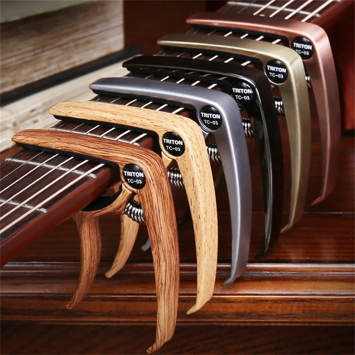 Metal guitar capo with aluminum alloy clamp for acoustic and electric guitar

