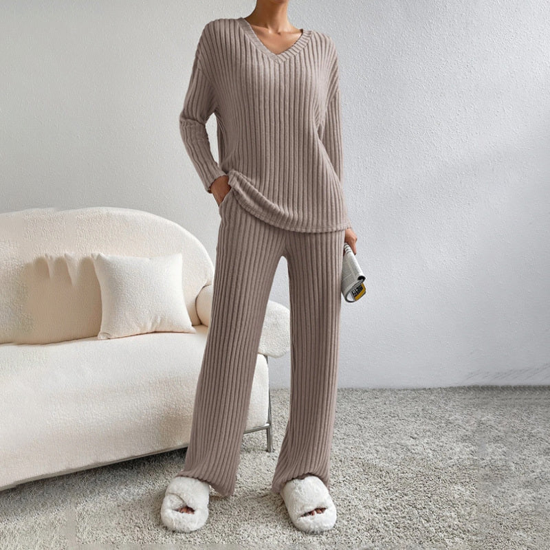 Women's 2-piece ribbed outfit with V-neck long sleeve top and straight-leg pants in solid color for fall and winter