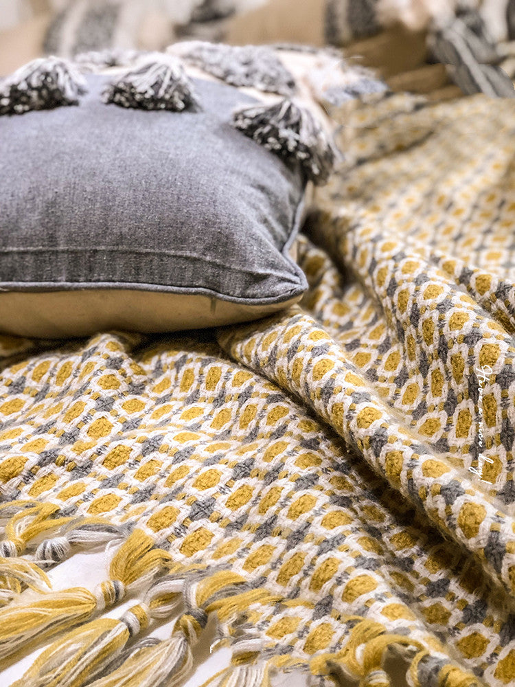 tassel blanket cover