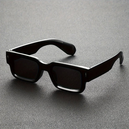 Stylish fashionable outdoor rectangular eyewear with UV-protected polarized lenses

