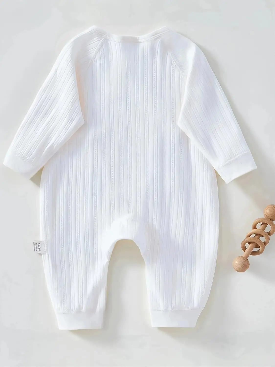 Newborn winter bodysuit made of thick cotton for baby boys and girls

