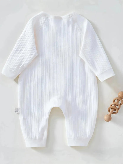 Newborn winter bodysuit made of thick cotton for baby boys and girls

