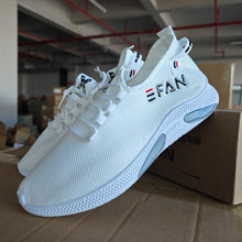 Men’s white casual sneakers with breathable mesh and non-slip sole for outdoor walking

